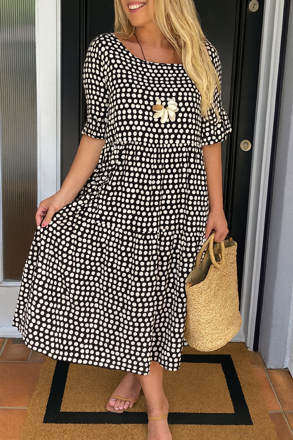 Maria - ELEGANTNÍ MIDI ŠATY S KRÁTKÝMI RUKÁVY PRO ŽENY