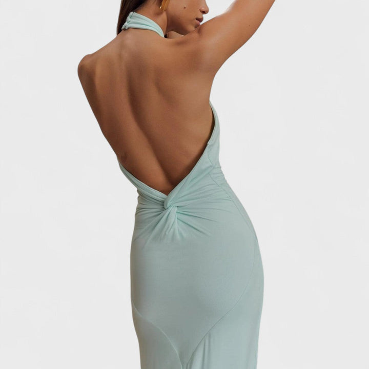 Klara – Curvy hedvábné šaty s halter límcem