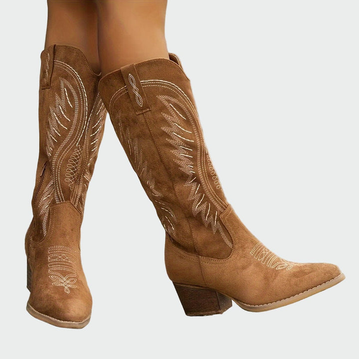 Módní vyšívané cowboy boty