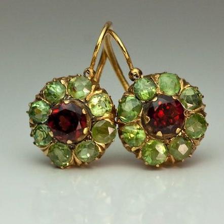 Vintage Afgeronde Groen & Rood Kristallen Oorbellen