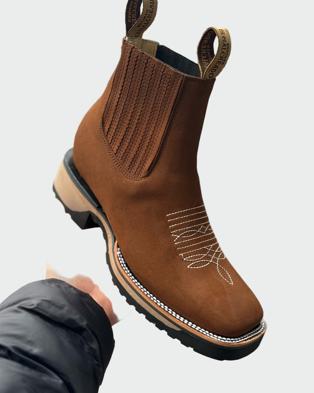Kožené cowboyské boty