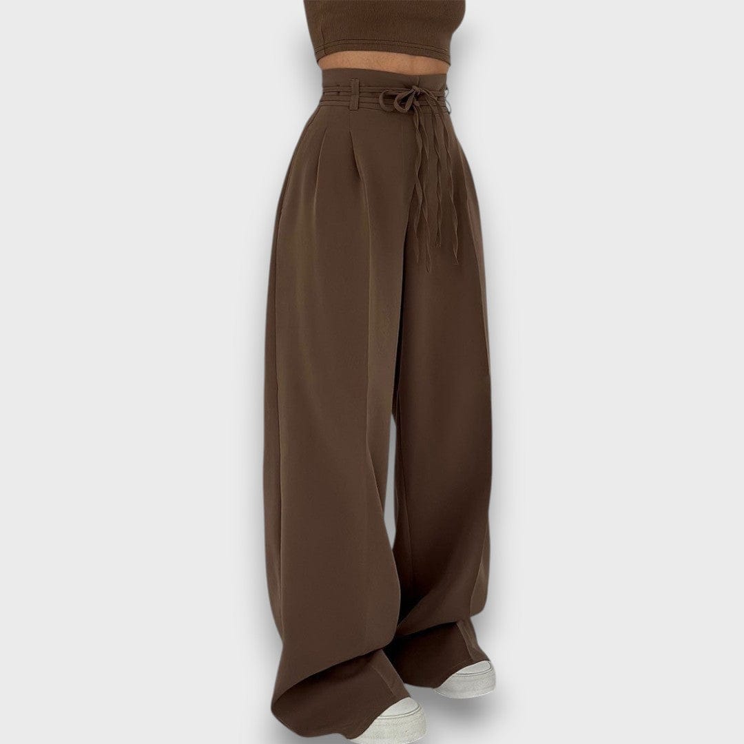 Giva – Kalhoty s ležérní elegancí