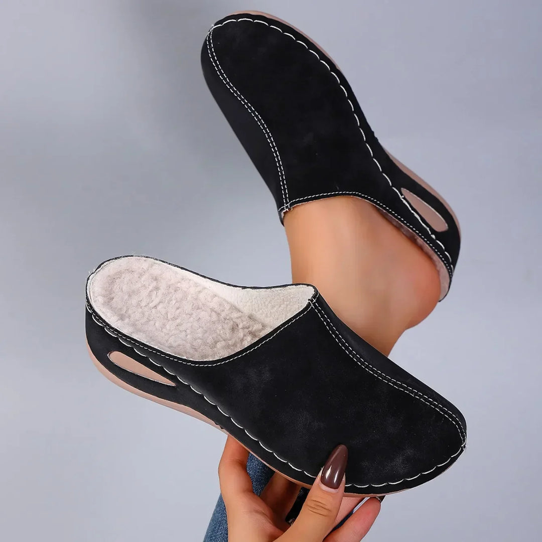 Orthopedische Pantoffels | Dagelijks Comfort en Tijdloze Huisstijl