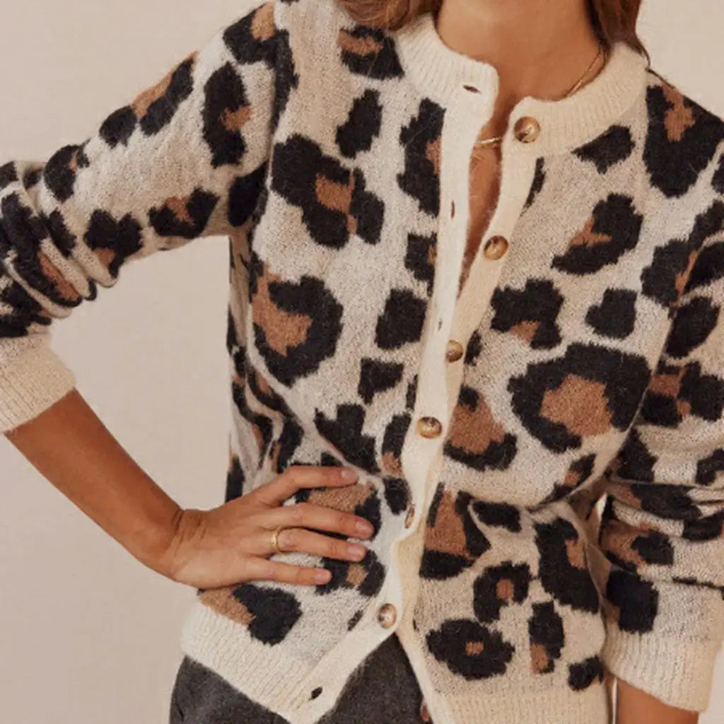 Chloé Hálóing s leopardím vzorem