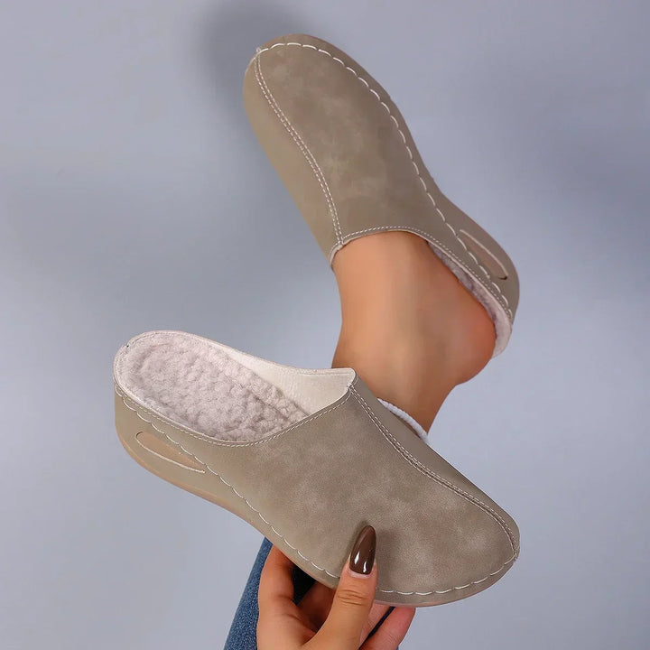 Orthopedische Pantoffels | Dagelijks Comfort en Tijdloze Huisstijl