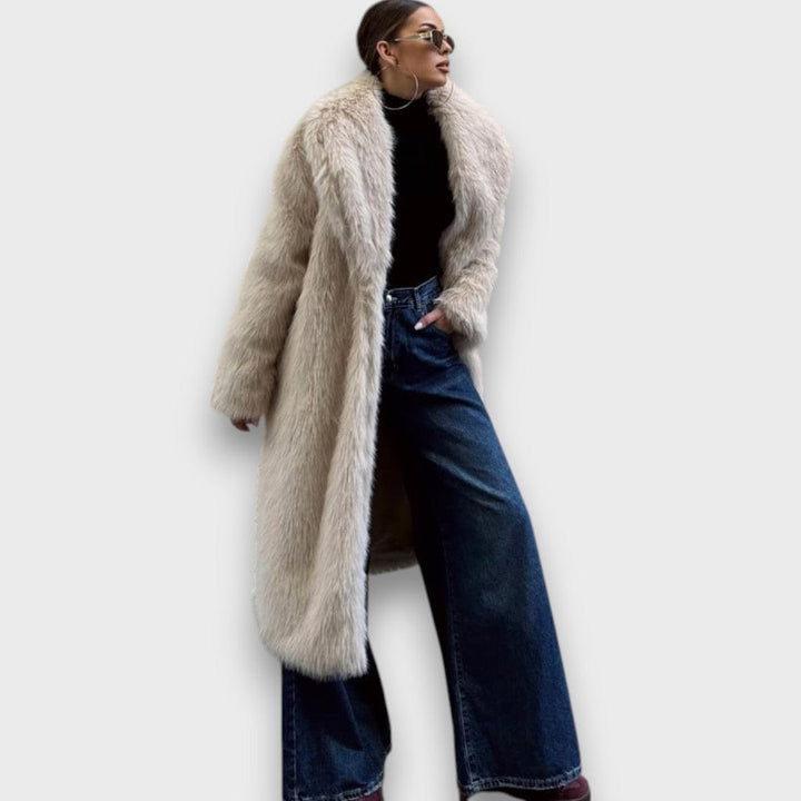 Liviane – Dlouhý kabát se syntetickým kožešinovým lemováním v couture stylu